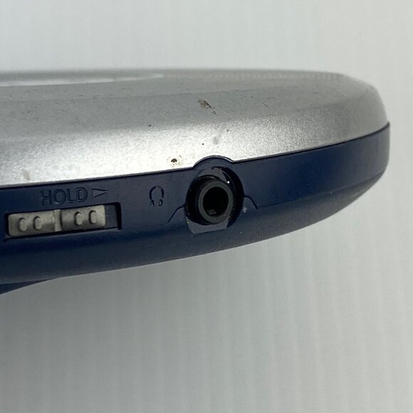 Panasonic Portable CD Player Walkman with Car Adaptor SL-SX451C Tested Working - Picture 8 of 9